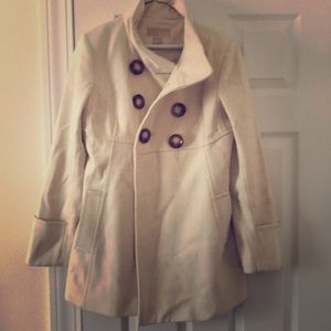 Cream colored Michael Kors Peacoat Size 6